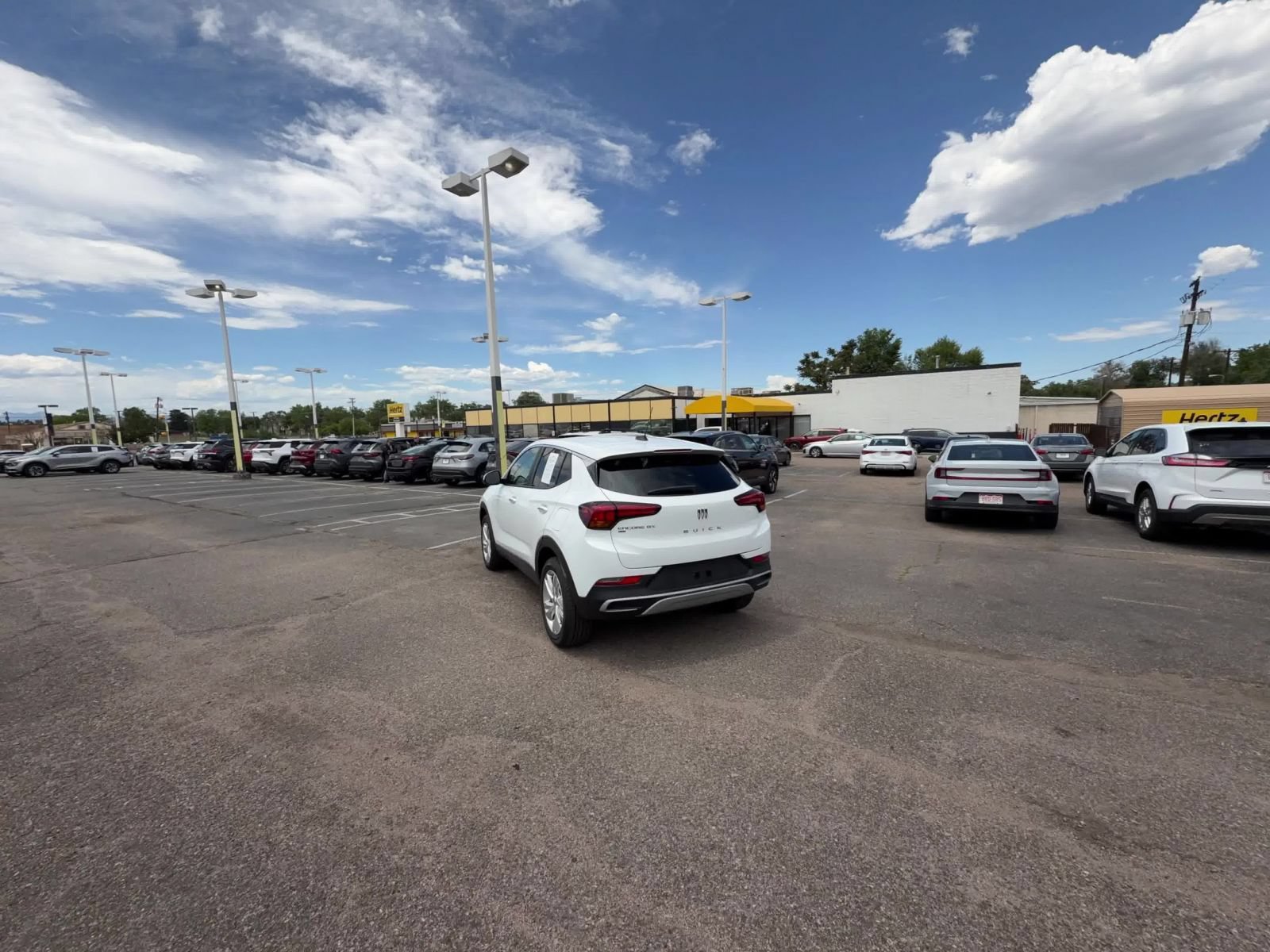 Used 2025 Buick Encore GX Preferred AWD/4WD image 15