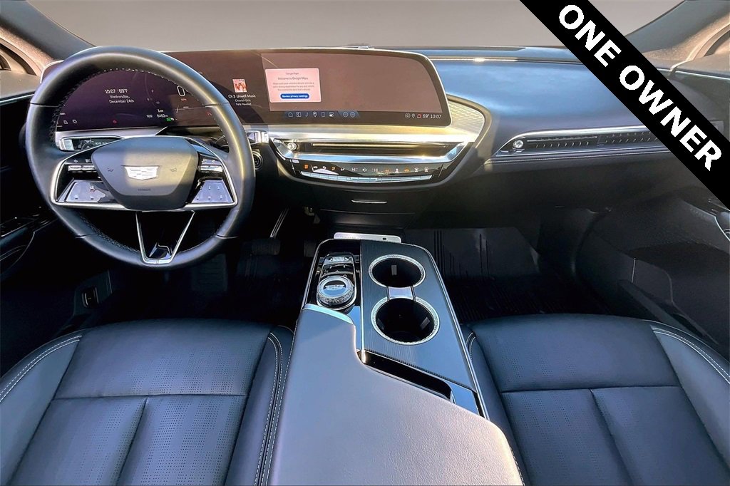 Used 2024 Cadillac Lyriq Luxury w/ LPO, Floor Liner Package image 15