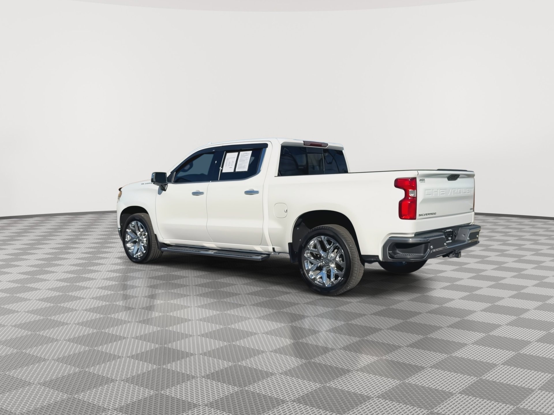 Certified 2021 Chevrolet Silverado 1500 LTZ image 6