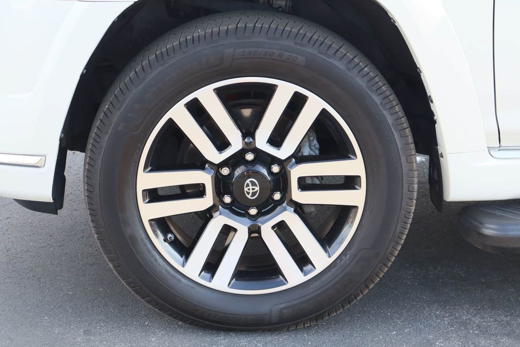 Used 2021 Toyota 4Runner Limited AWD/4WD image 35