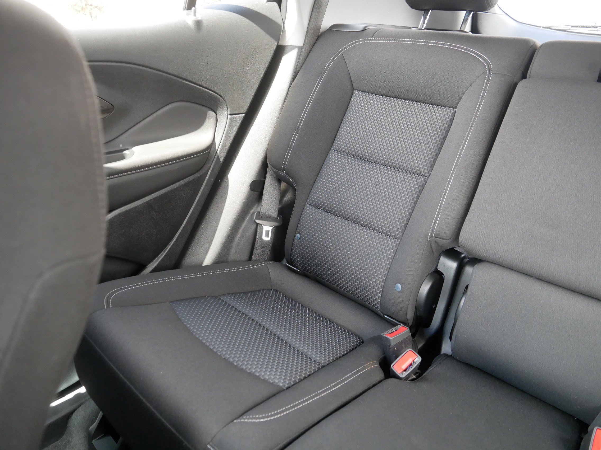 Used 2023 GMC Terrain SLE w/ Driver Convenience Package AWD/4WD image 12
