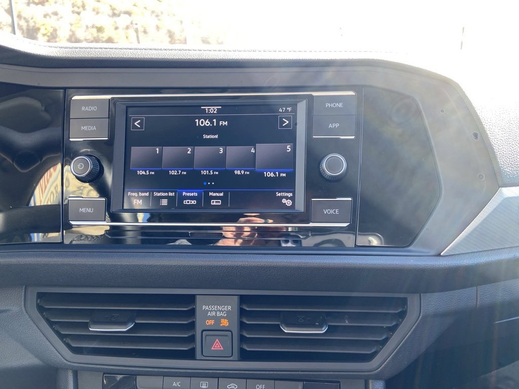 Used 2024 Volkswagen Jetta S image 16