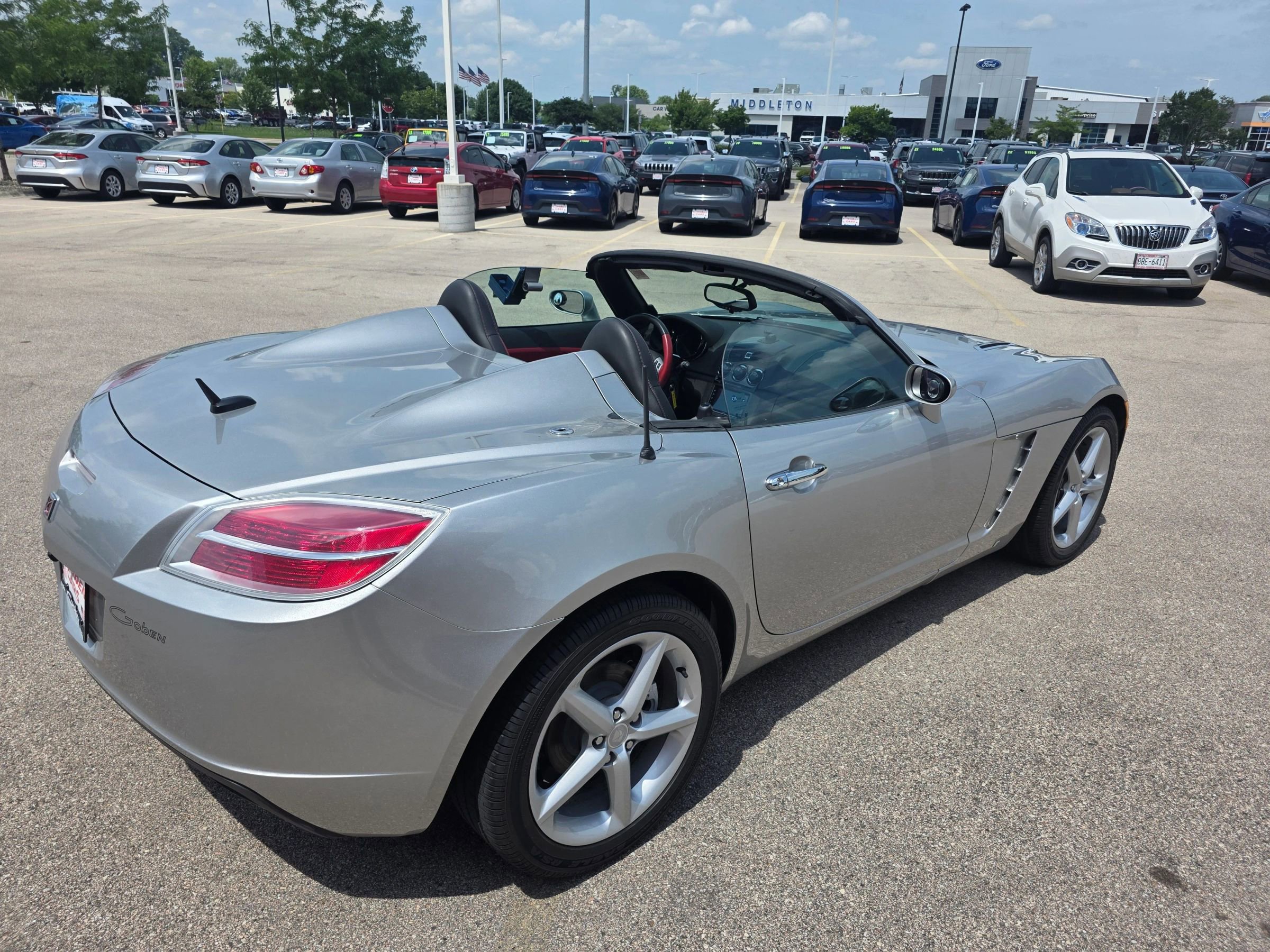 Used 2007 Saturn Sky w/ Premium Trim Pkg image 8