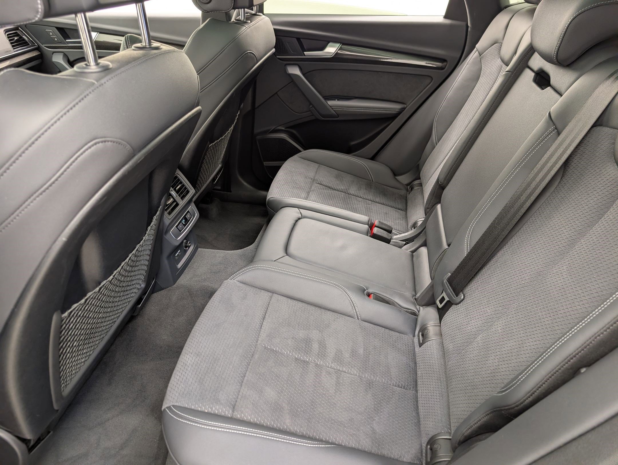 Used 2024 Audi SQ5 Premium Plus w/ Premium Plus Package image 15