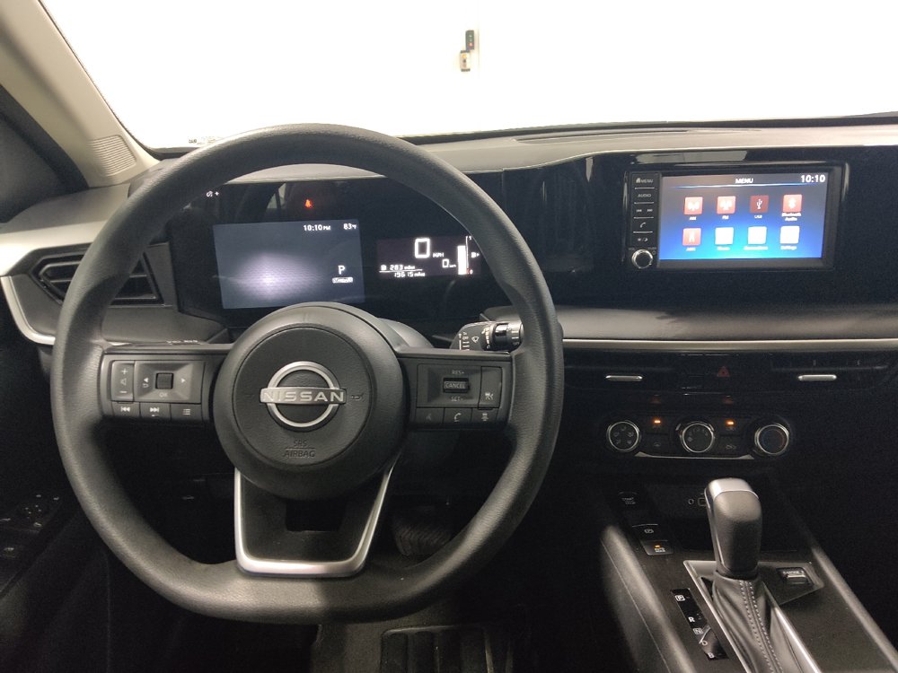 Used 2025 Nissan Kicks S FWD image 22