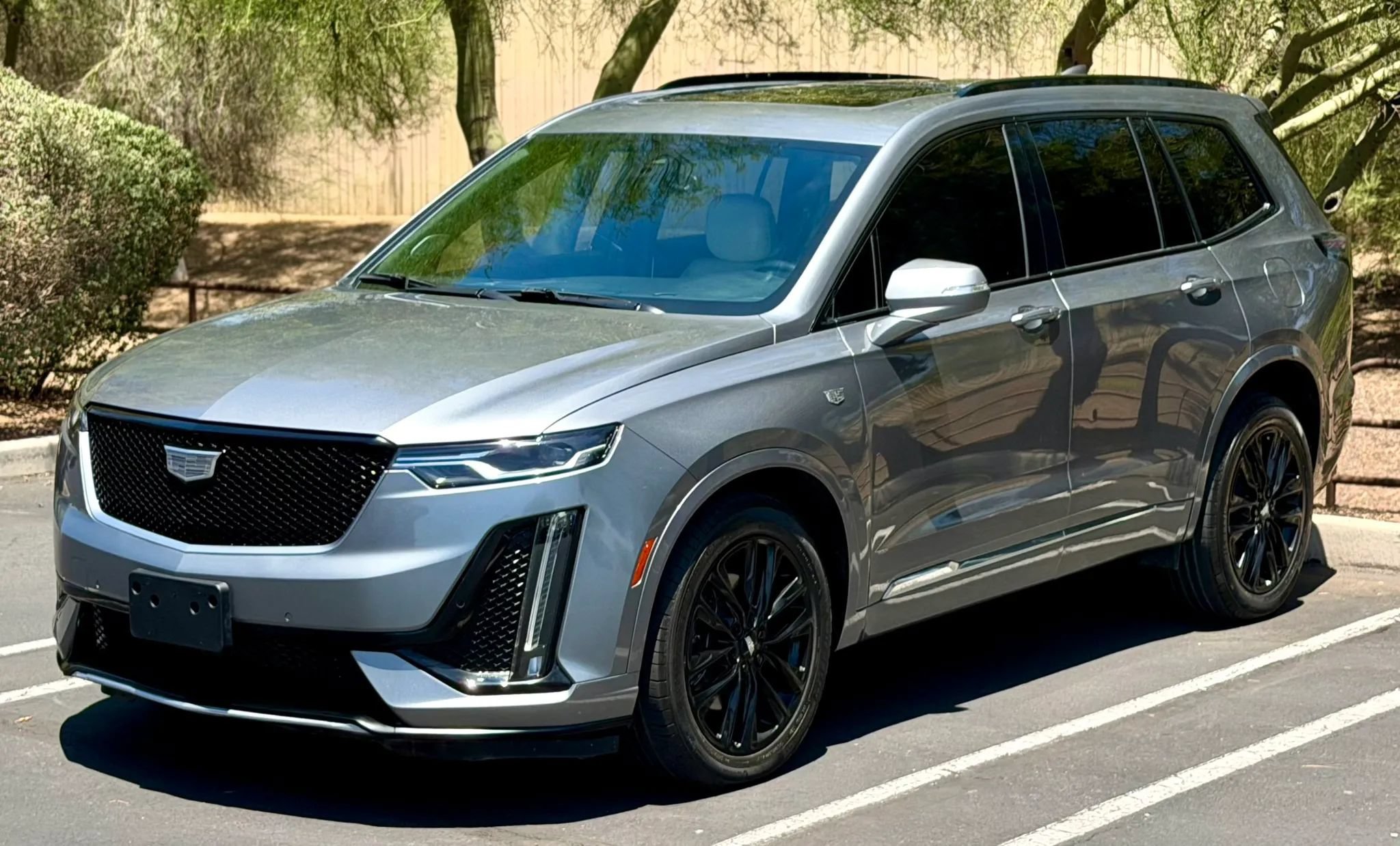 Used 2021 Cadillac XT6 Sport AWD/4WD image 3