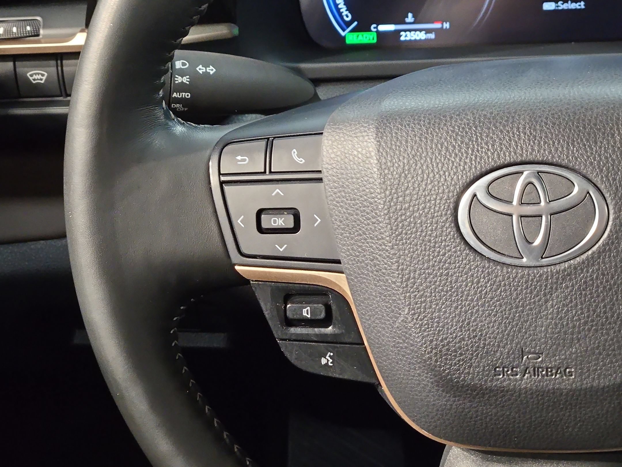 Certified 2024 Toyota Crown AWD/4WD image 28