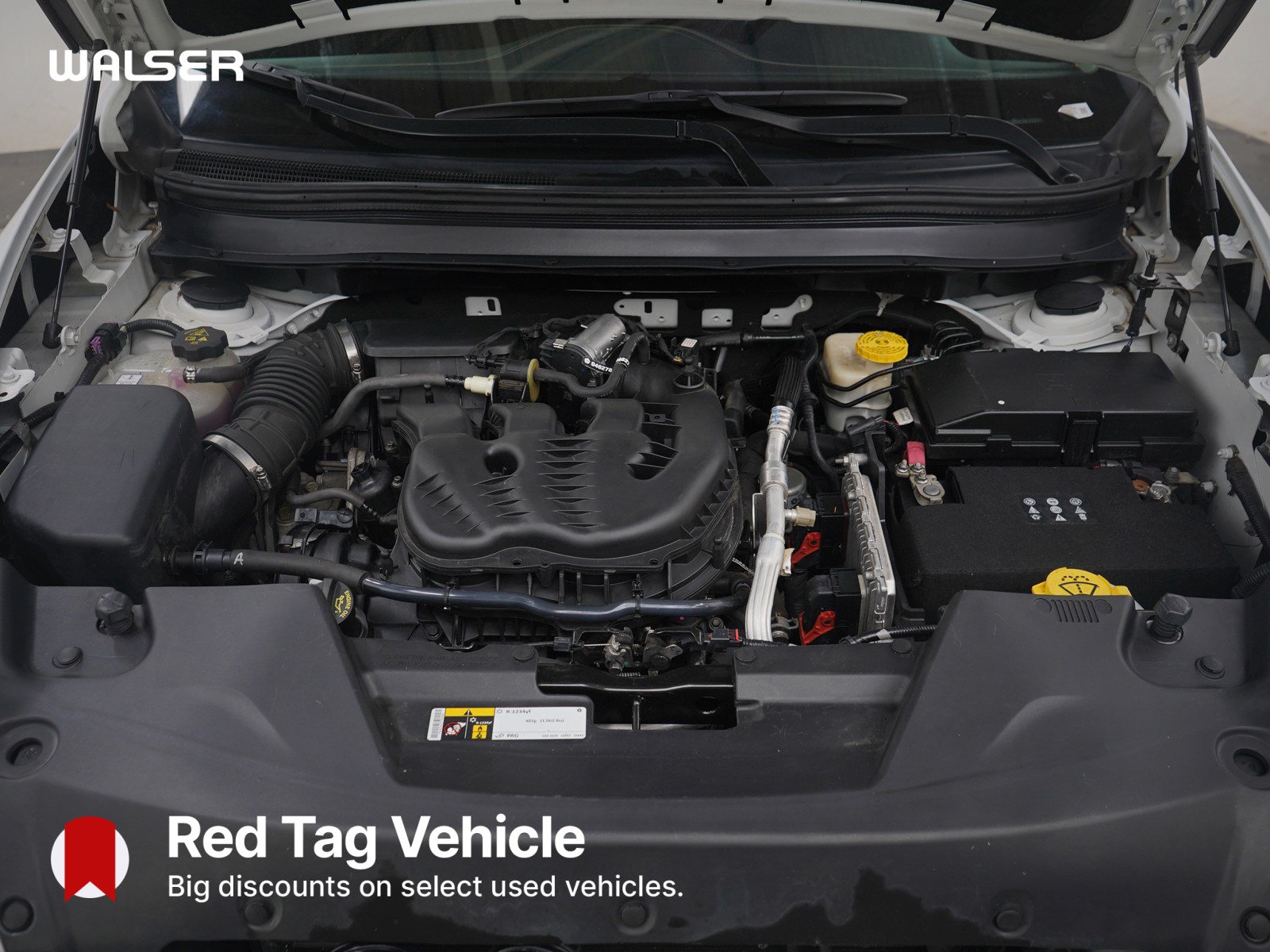 Used 2015 Jeep Cherokee Latitude AWD/4WD image 30