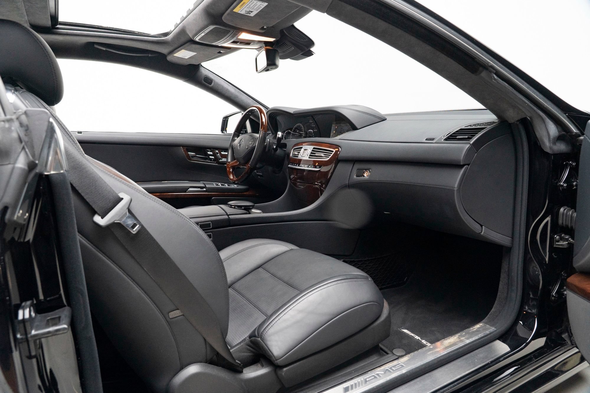 Used 2012 Mercedes-Benz CL 63 AMG image 45