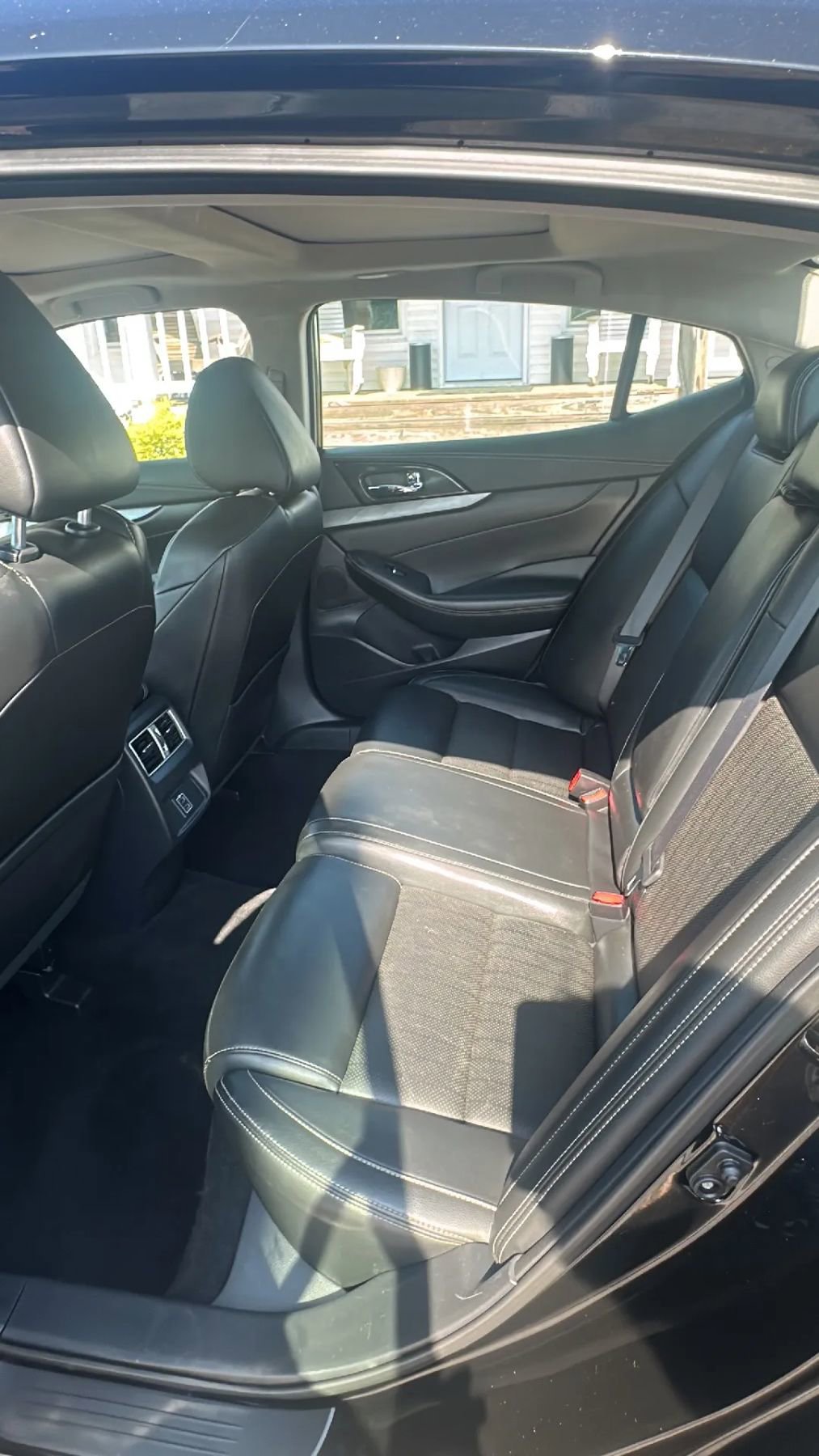 Used 2018 Nissan Maxima 3.5 SL FWD image 19