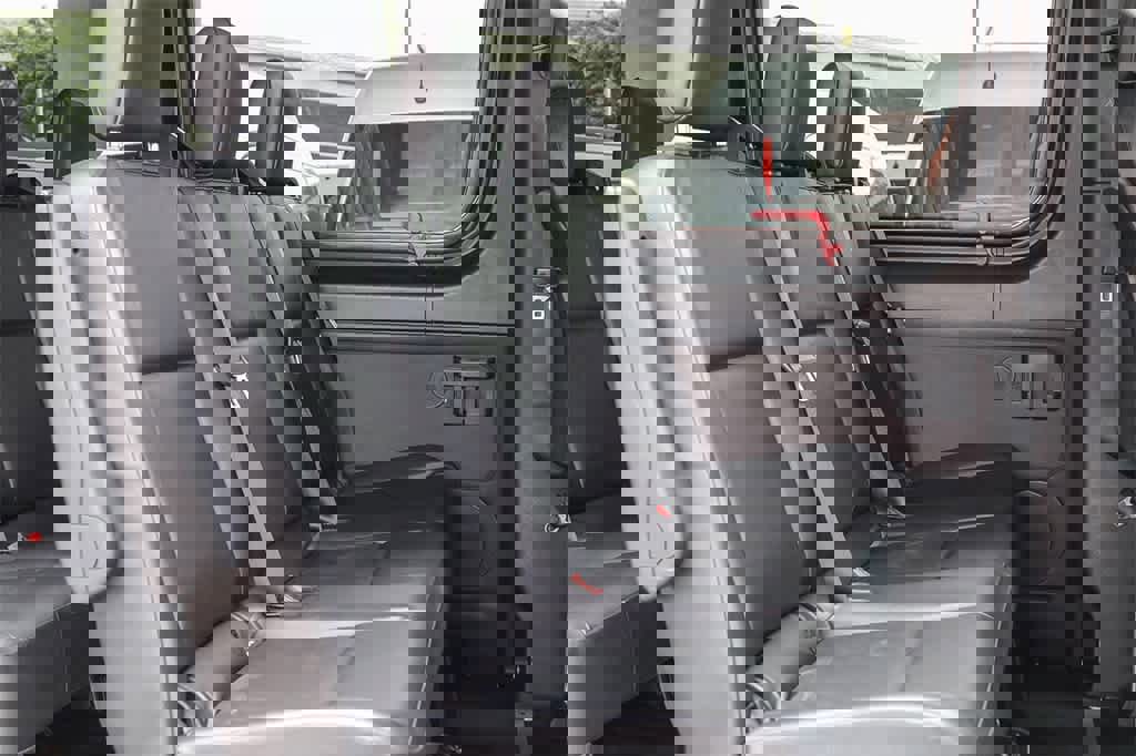 Used 2020 Mercedes-Benz Sprinter 2500 image 16