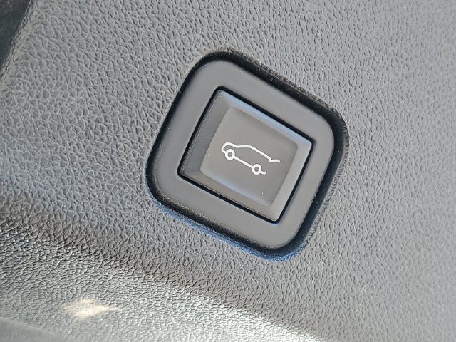 Used 2024 GMC Acadia Elevation AWD/4WD image 36