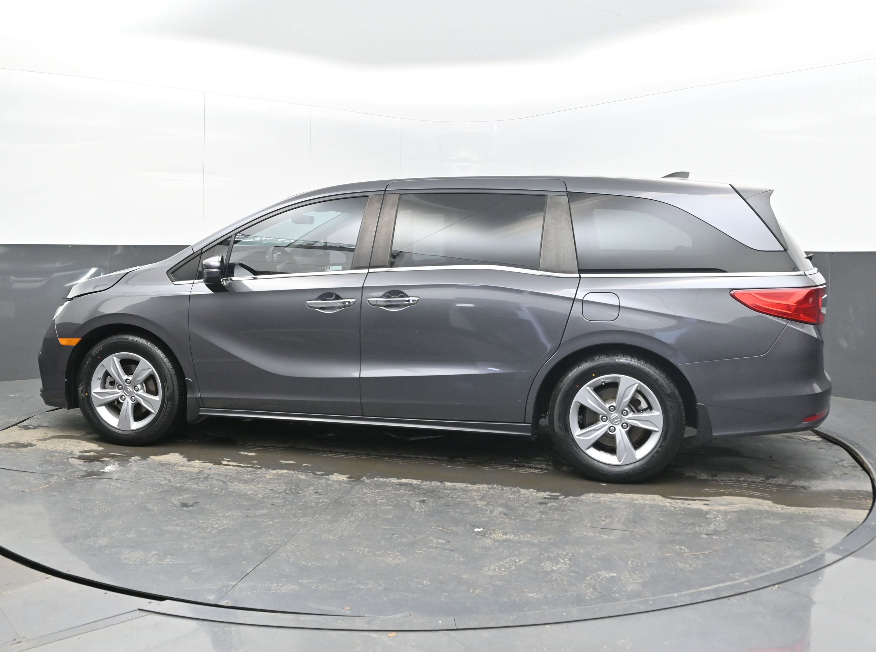 Used 2018 Honda Odyssey EX-L image 5