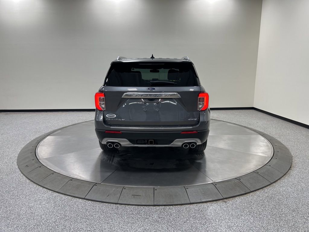 Certified 2022 Ford Explorer Platinum w/ Equipment Group 601A AWD/4WD image 8