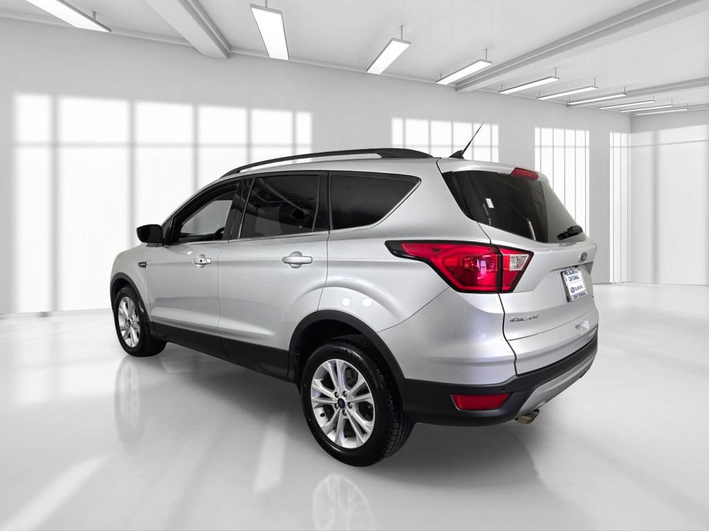 Used 2019 Ford Escape SEL FWD image 5