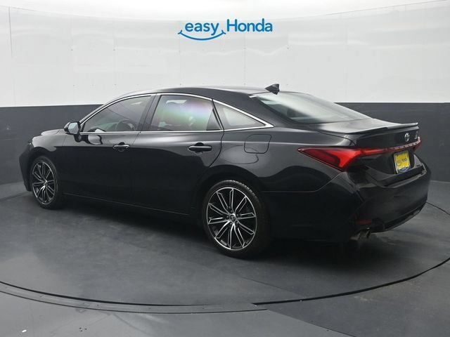Used 2020 Toyota Avalon XSE w/ All Weather Liner Package FWD image 5
