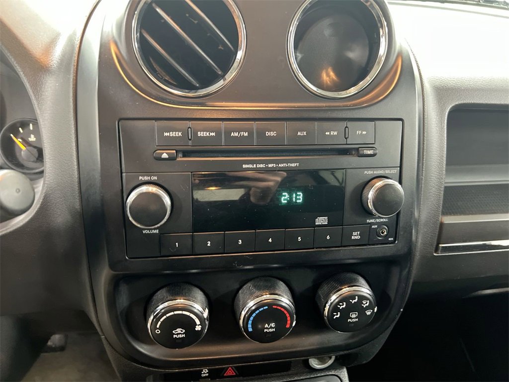 Used 2014 Jeep Patriot Sport w/ Power Value Group image 14