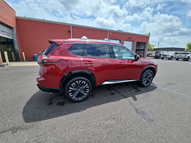 Used 2025 Nissan Rogue Platinum w/ Platinum Premium Package FWD image 10