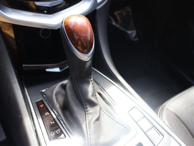 Used 2015 Cadillac SRX Luxury w/ Driver Awareness Package image 17