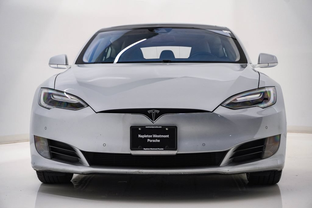 Used 2016 Tesla Model S 60D AWD/4WD image 5
