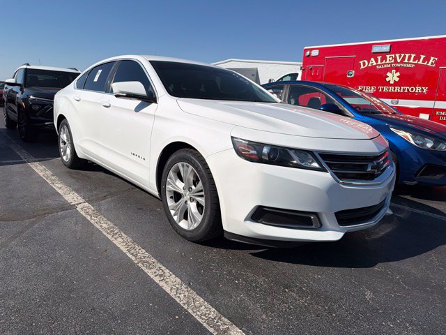 Used 2015 Chevrolet Impala LT w/ Convenience Package FWD image 3