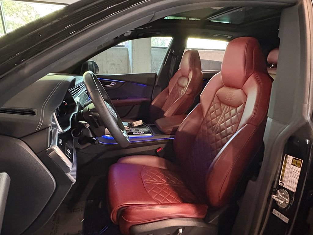 Used 2024 Audi SQ8 Prestige w/ Prestige Package AWD/4WD image 5