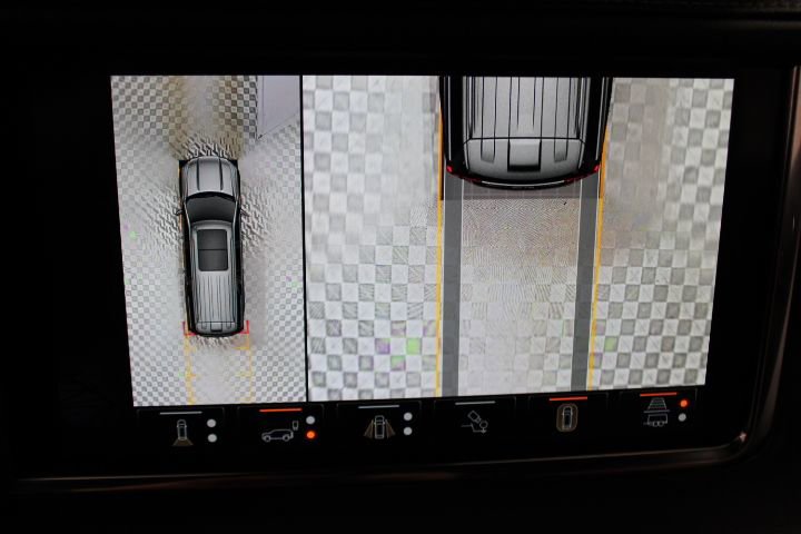 Used 2023 GMC Yukon Denali Ultimate image 60