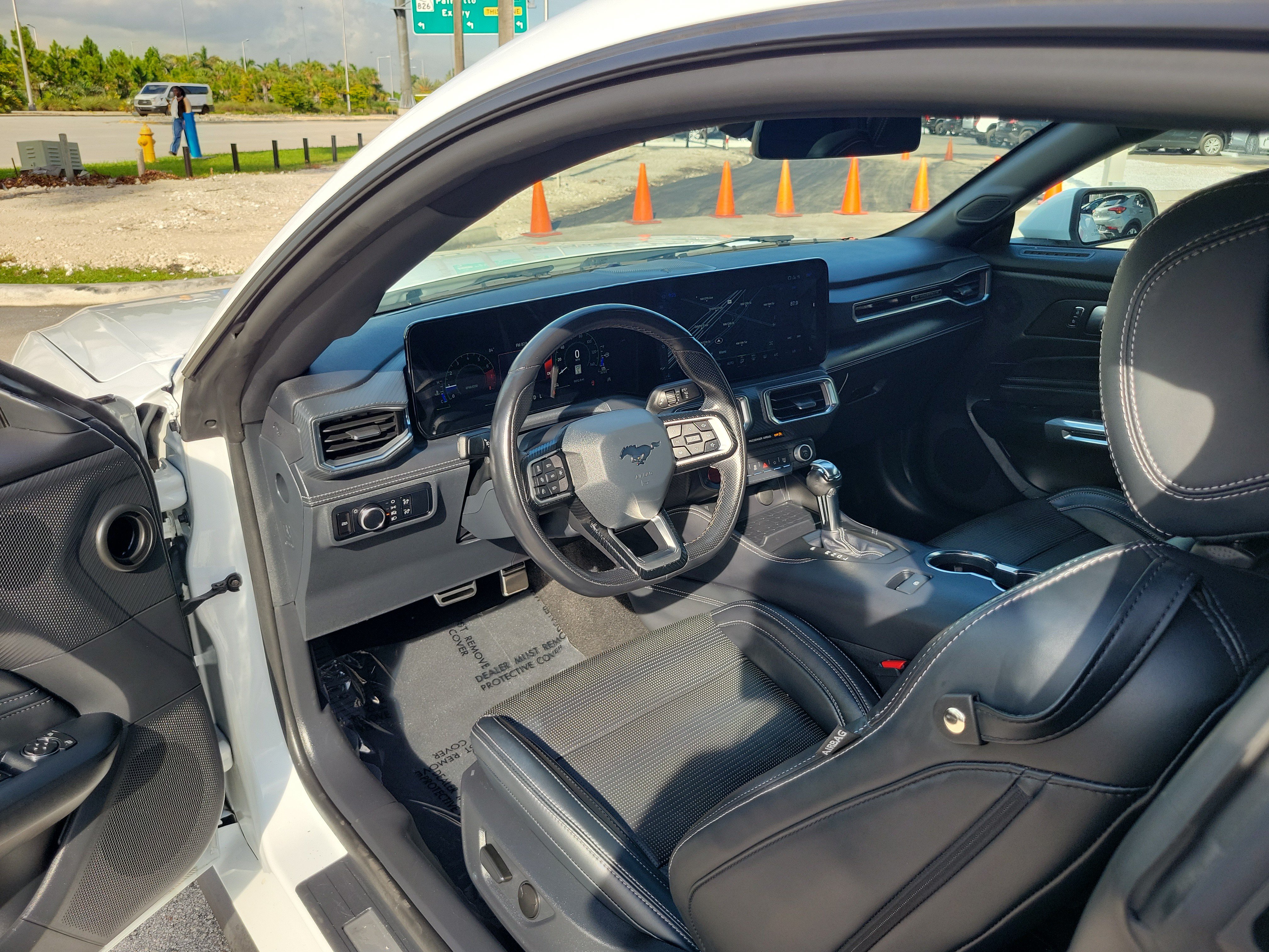 Used 2024 Ford Mustang Premium RWD image 9