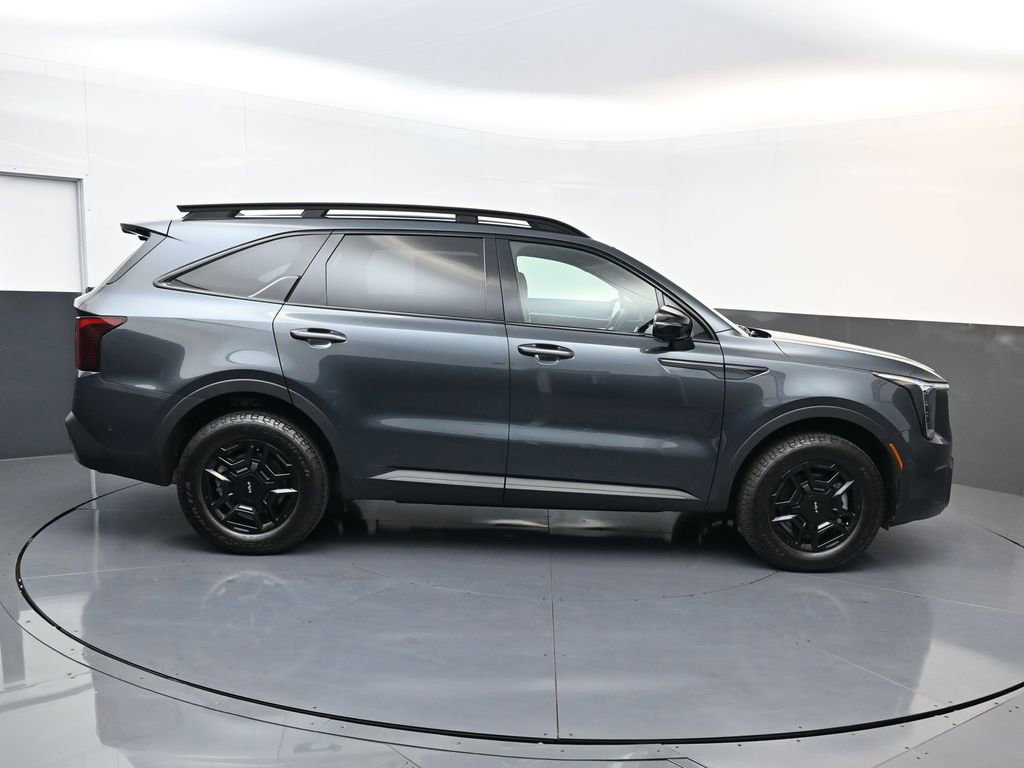 Used 2024 Kia Sorento SX Prestige w/ Olive Brown Leather Package image 2