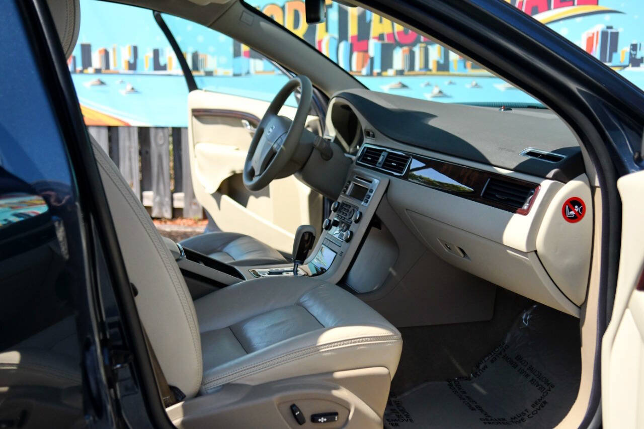 Used 2008 Volvo XC70 3.2 AWD/4WD image 33