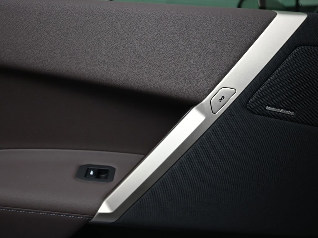 New 2025 BMW iX xDrive50 image 14