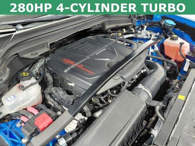 Used 2024 Alfa Romeo Stelvio Veloce image 29