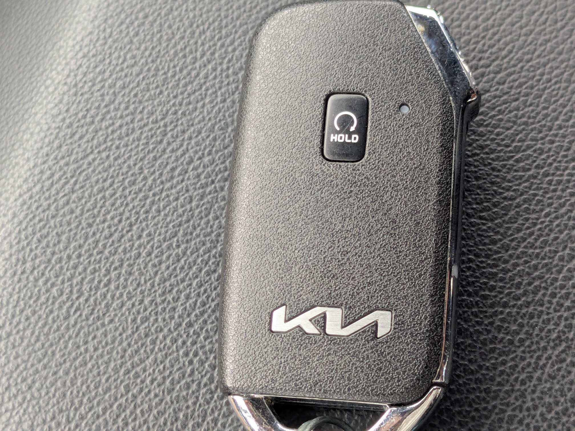 Used 2025 Kia Sportage X-Line AWD/4WD image 35