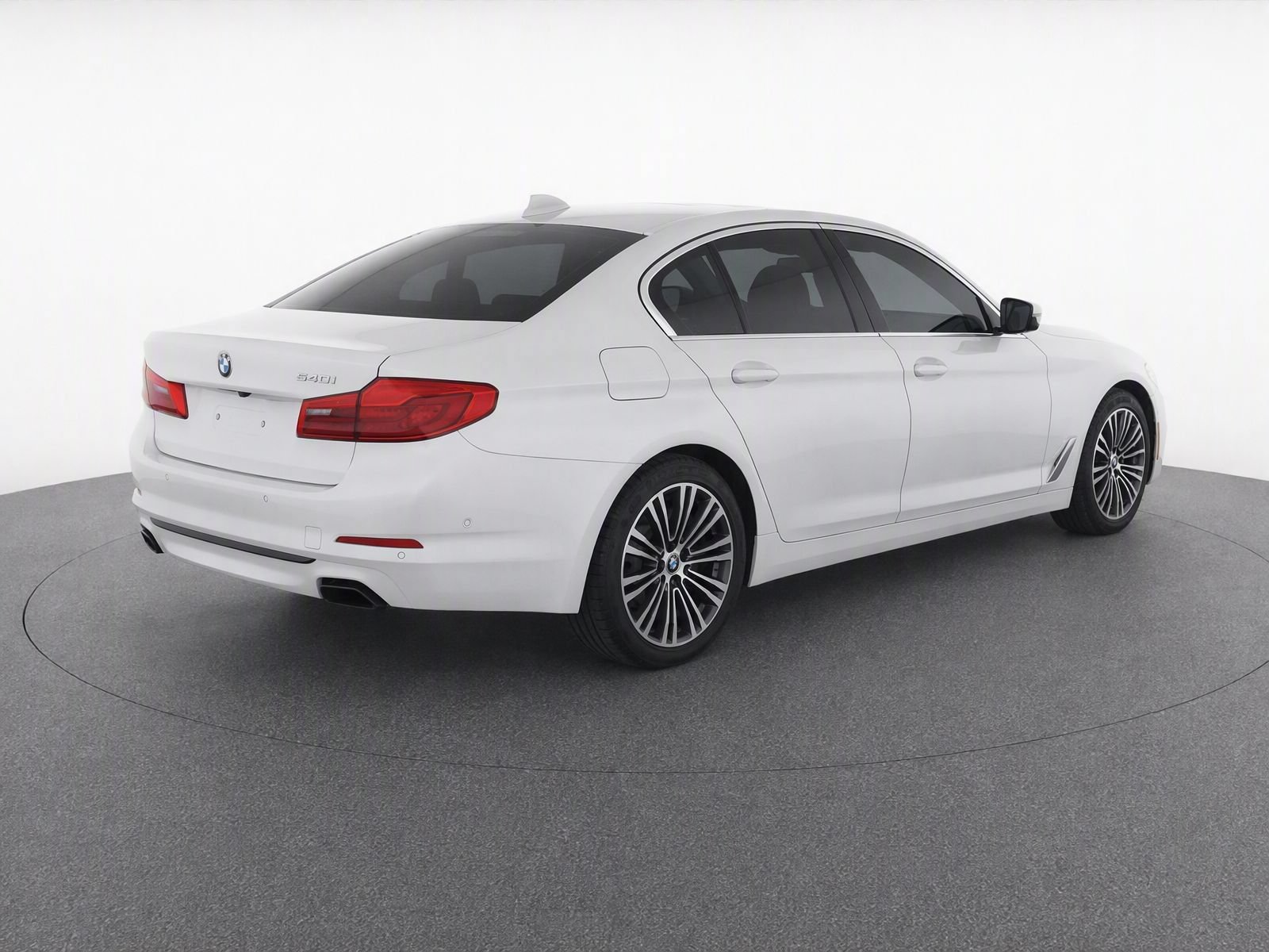 Used 2019 BMW 540i w/ Premium Package RWD image 8