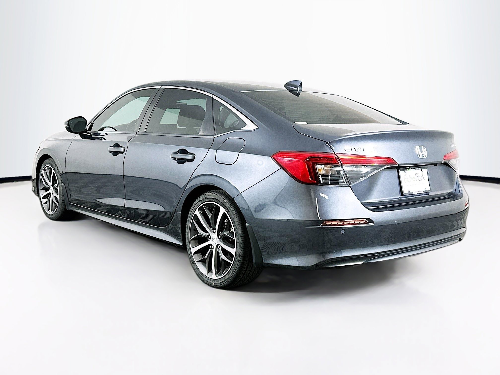 Used 2023 Honda Civic Touring image 5