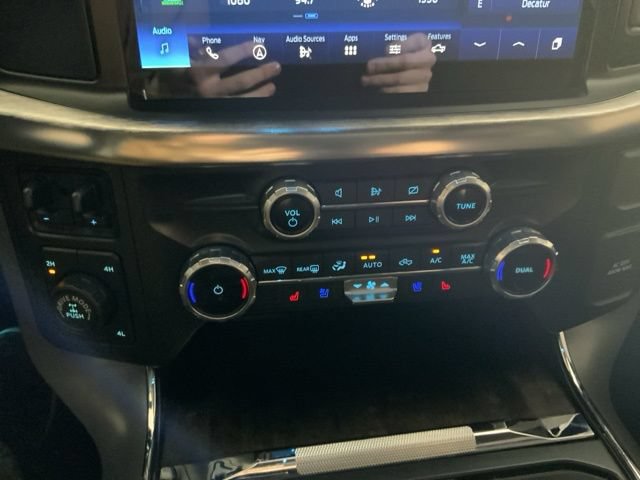 Used 2022 Ford F150 Lariat AWD/4WD image 19