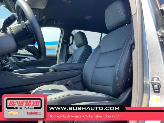 Used 2026 Chevrolet Traverse LT AWD/4WD image 12