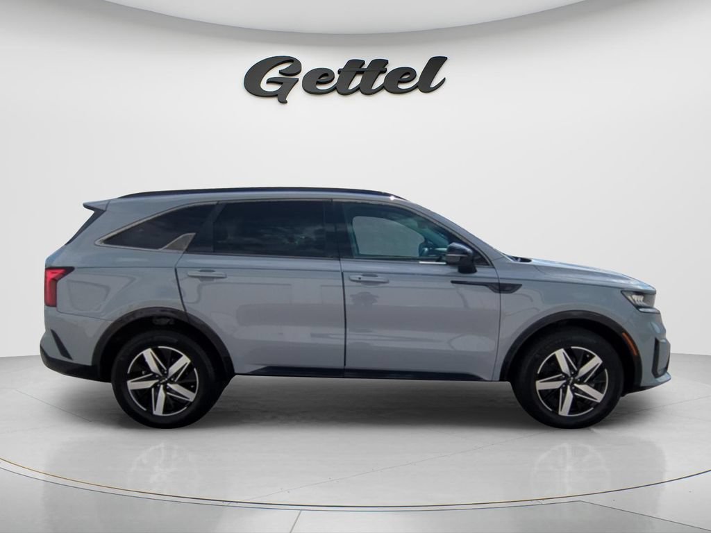 Used 2022 Kia Sorento EX FWD image 4