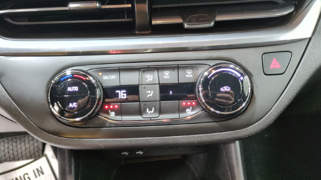 Used 2024 Buick Envista Preferred w/ Convenience I Package FWD image 29