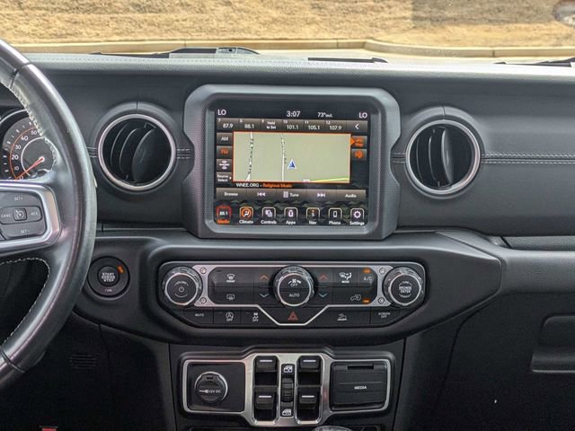 Used 2021 Jeep Wrangler Unlimited Sahara AWD/4WD image 18