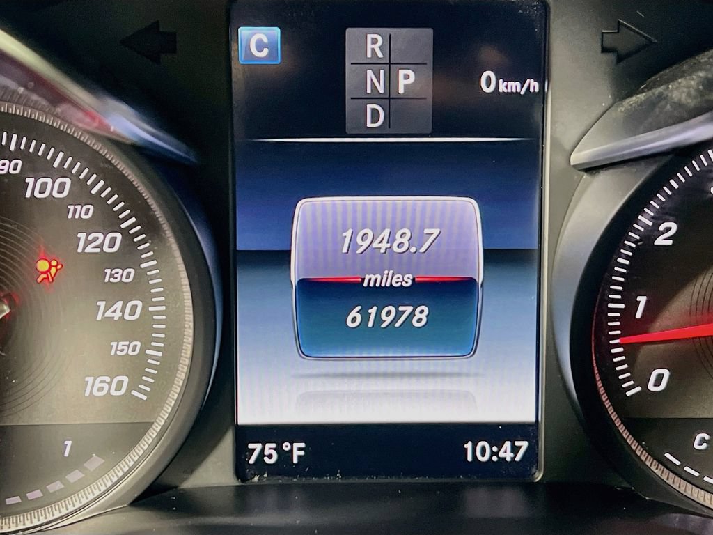 Used 2018 Mercedes-Benz C 300 Sedan image 11