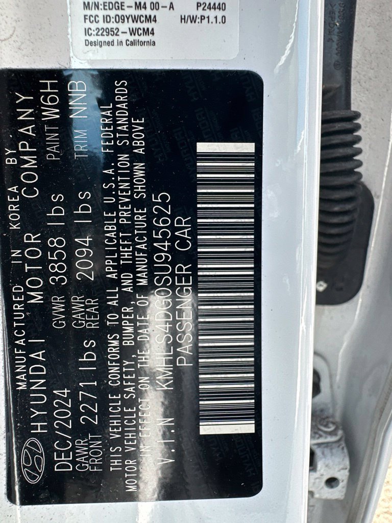 Used 2025 Hyundai Elantra SEL FWD image 20