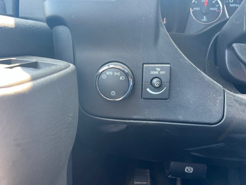 Used 2024 Chevrolet Express 3500 w/ Power Convenience Package RWD image 11