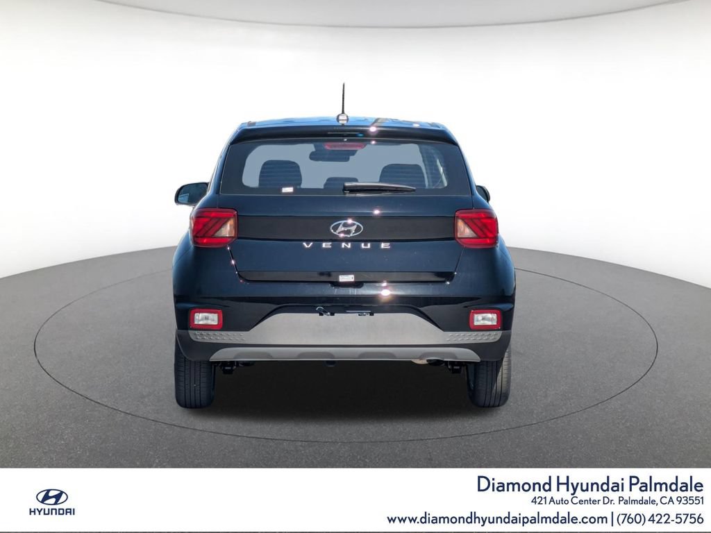 New 2026 Hyundai Venue SE FWD image 5