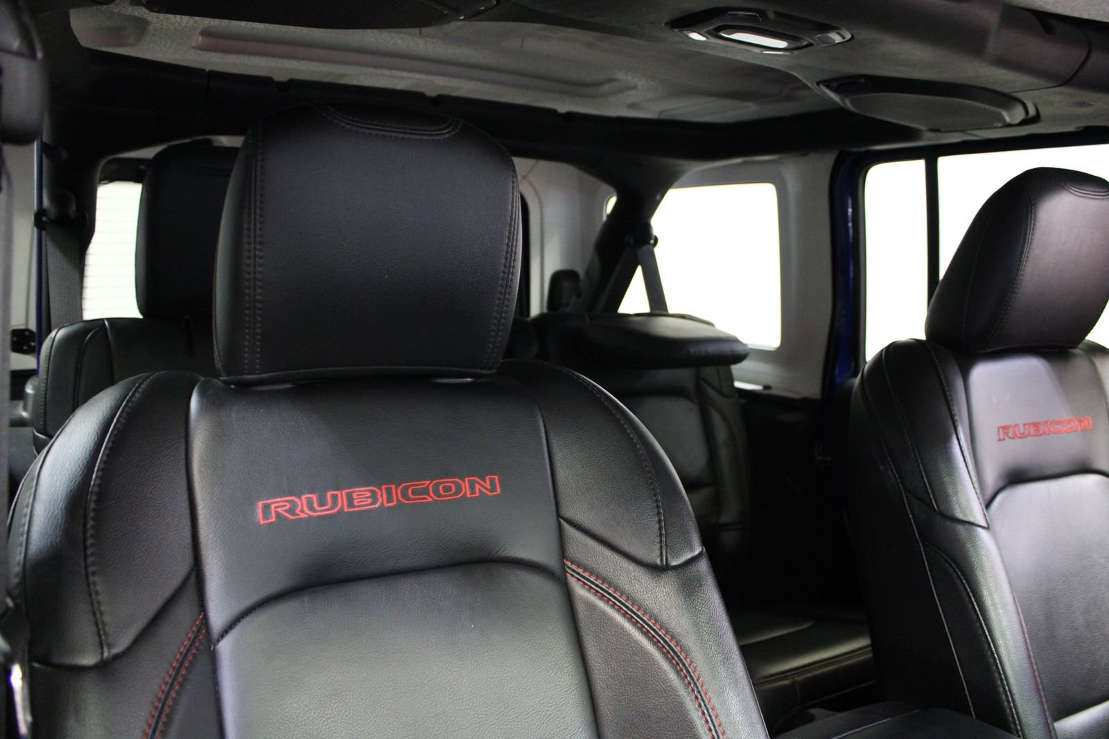 Used 2019 Jeep Wrangler Unlimited Rubicon AWD/4WD image 37
