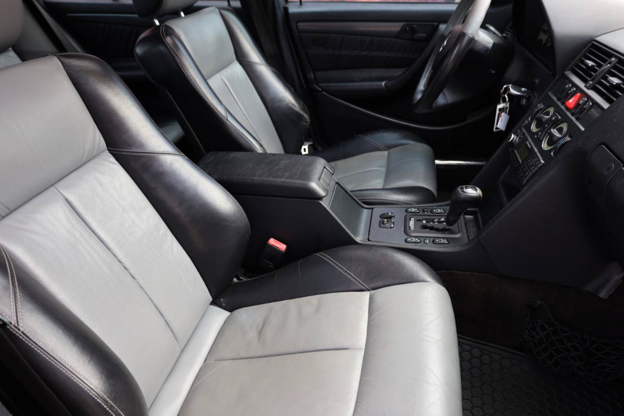 Used 2000 Mercedes-Benz C 230 image 5