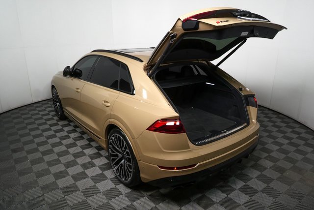 Used 2024 Audi SQ8 Prestige image 31