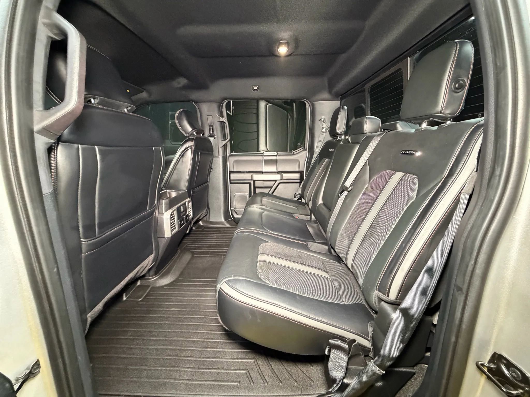 Used 2019 Ford F150 Platinum image 20