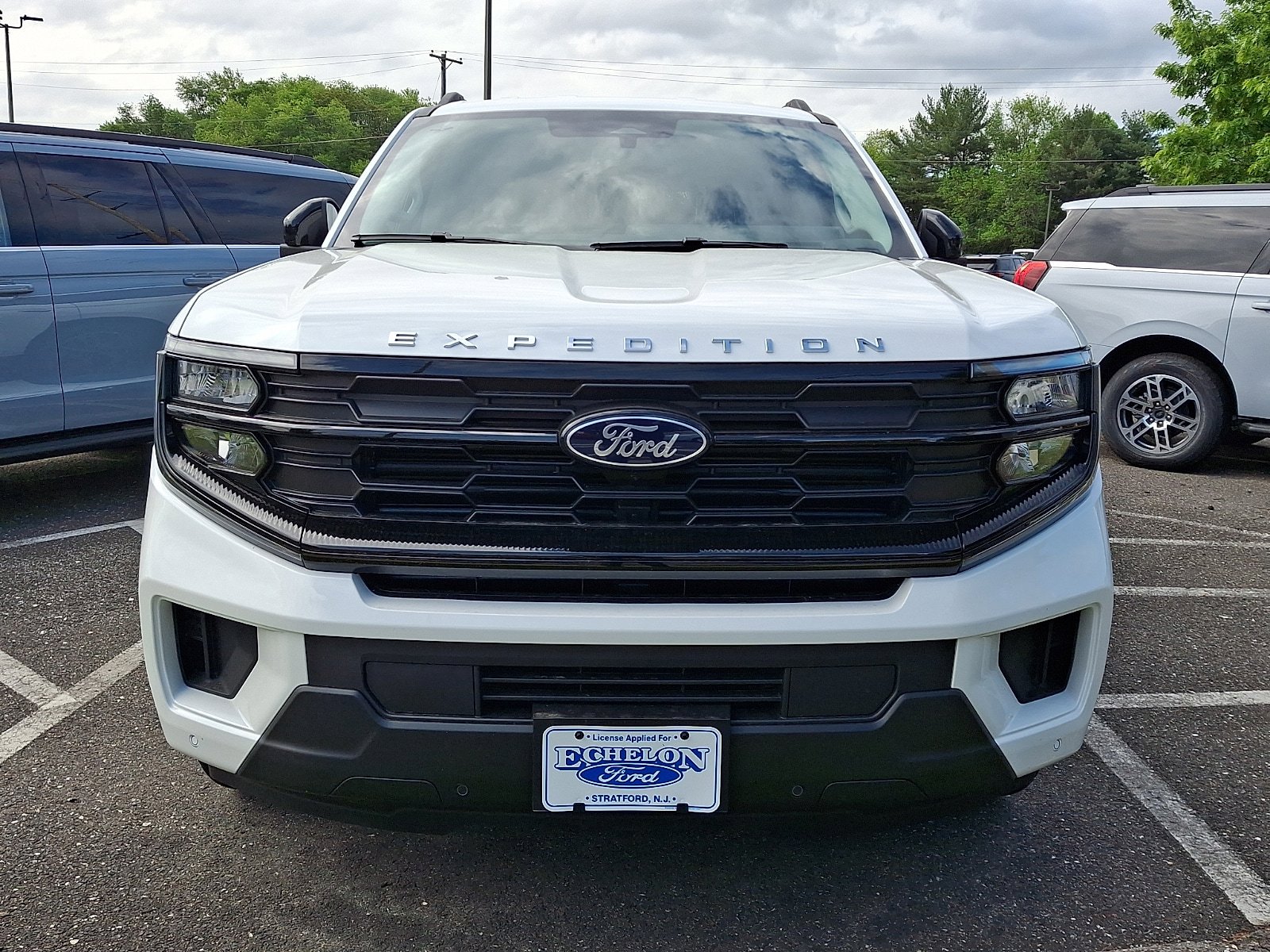 New 2026 Ford Expedition Active AWD/4WD image 2