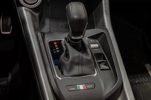 Used 2024 Alfa Romeo Tonale Veloce w/ Active Assist Package AWD/4WD image 19